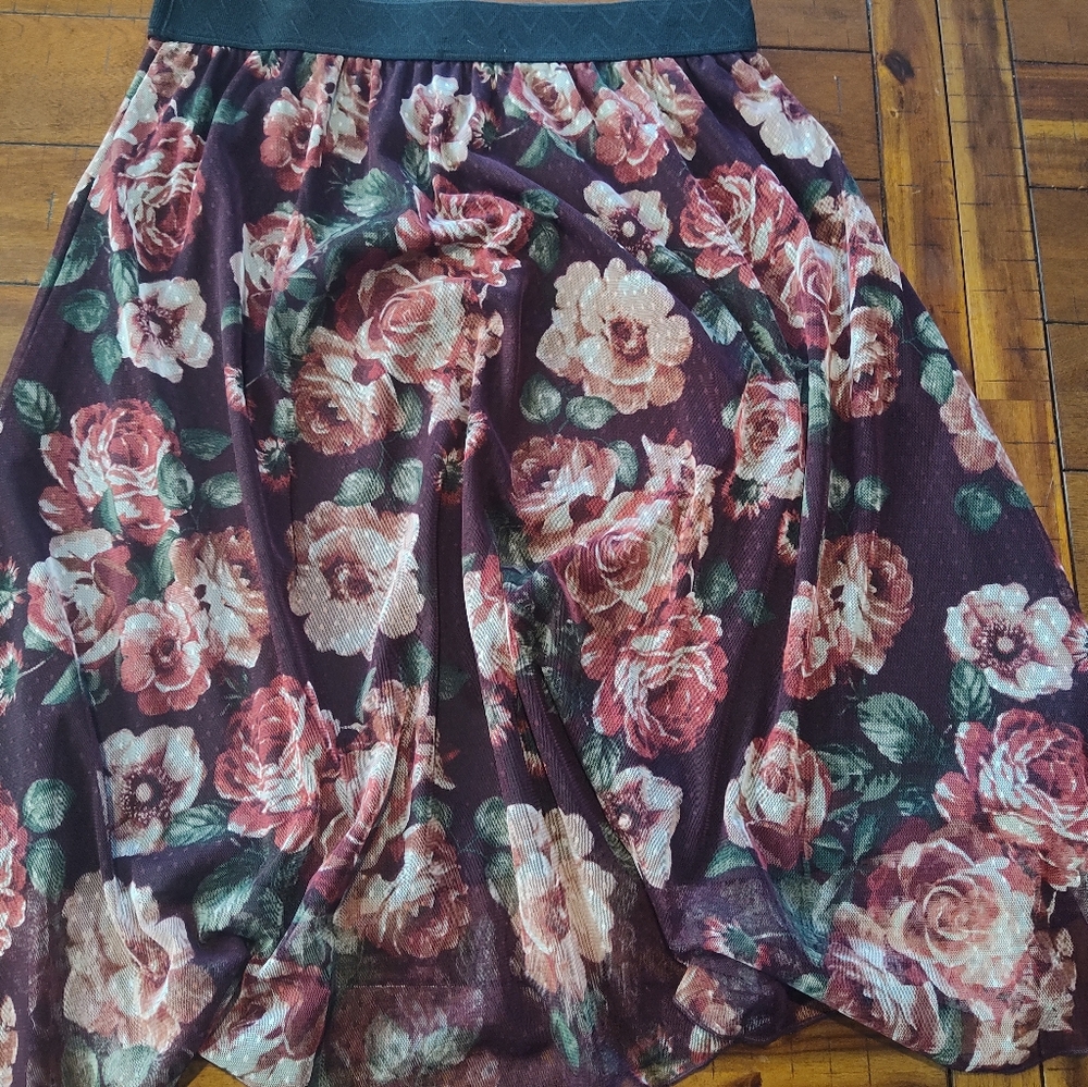 Knee length skirt